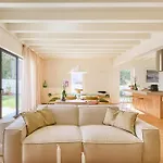 Luxury By The Sea W Salty Pool, By Timecooler Villa *