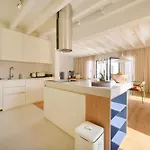 Villa Luxury By The Sea W Salty Pool, By Timecooler *